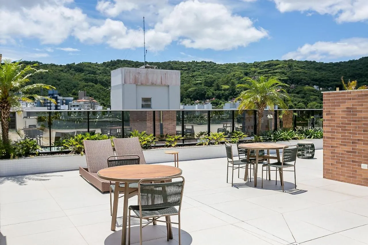Wi-Fi 200Mb | Piscina No Rooftop #Corg01 Florianopolis Brazil