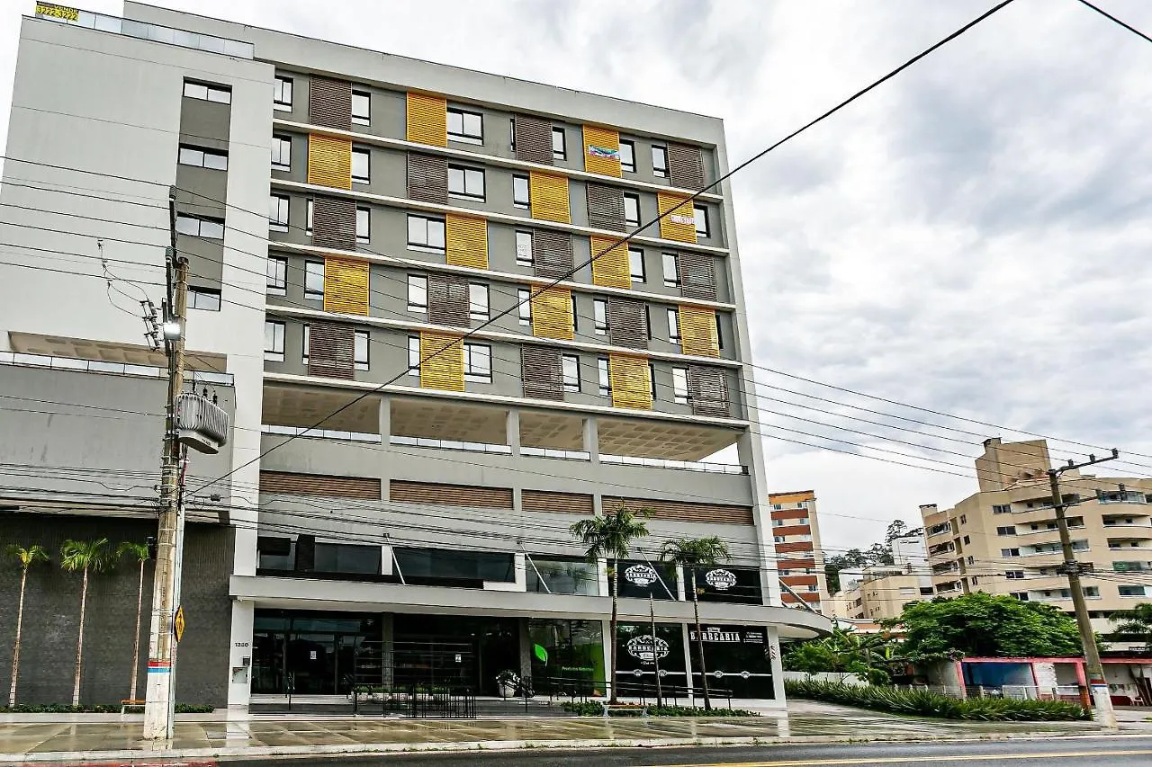 Wi-Fi 200Mb | Piscina No Rooftop #Corg01 Florianopolis Apartment