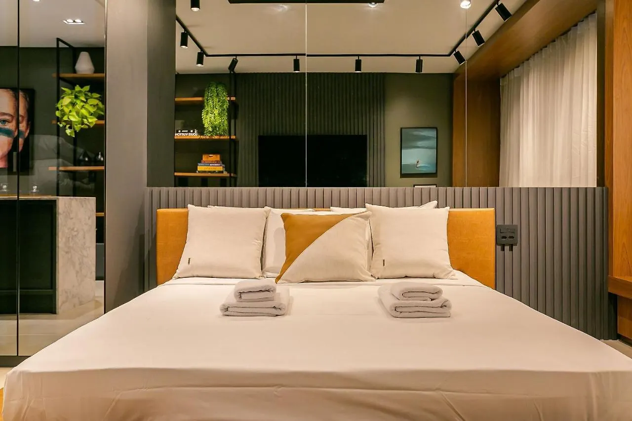 Apartment Wi-Fi 200Mb | Piscina No Rooftop #Corg01 Florianopolis